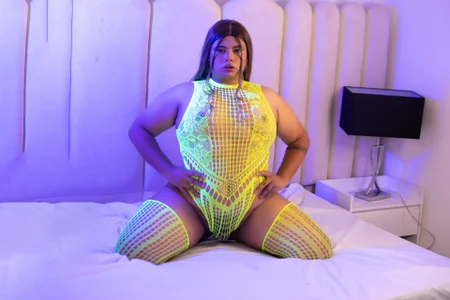 Catalina_Alvarez_ kullanıcısının Neon albümü -  5 fotoğraf