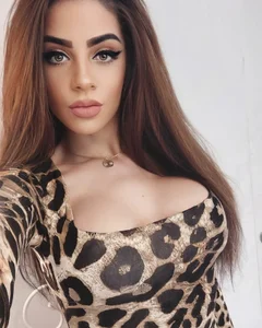 goldyalexa sexy meeeeee Pic 2