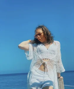 Me in normal day de linda_moralesss  2 Imagens