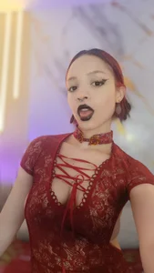 LaxiZoe Dark Babe Energy 🖤 slika