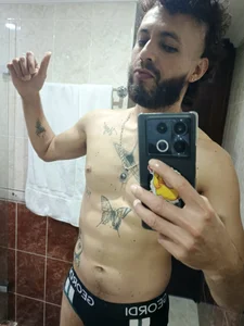 Public de kauzZhomi  3 Imagens