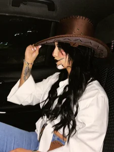 LuciaBabyJhonnes: Your favorite cowgirl 🤠💕 ( 6 фото)