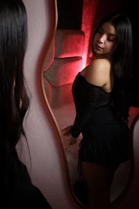fiorella_Rose_ Public Pic