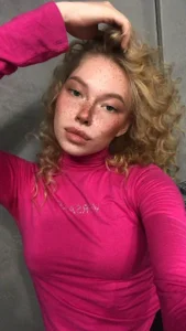 AuroreMarie Hello there:3 Pic 5