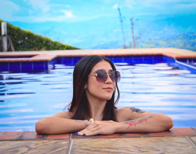 MAVIE_IVANOVA kullanıcısının A heat day albümü -  fotoğraf