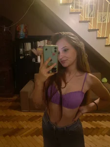 PamelaXX_ Sweet girl Foto 2