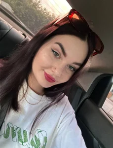 TinaMurdy Public Pic