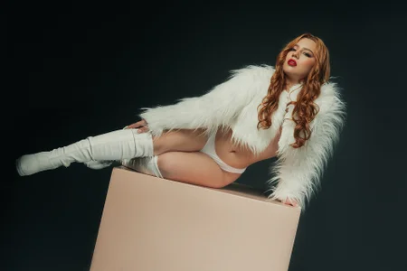 SamanthaKlein_ Desire and temptation Bilde 2