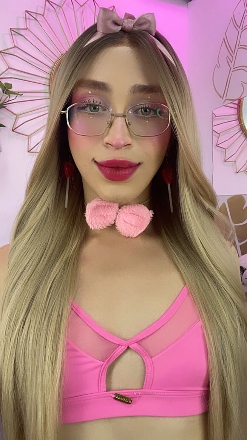 Ariadna_Evangeline Foto en Tendencia 4943