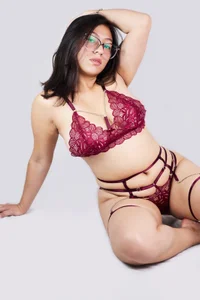 JENAYE_TAY red❤️ Pic 3