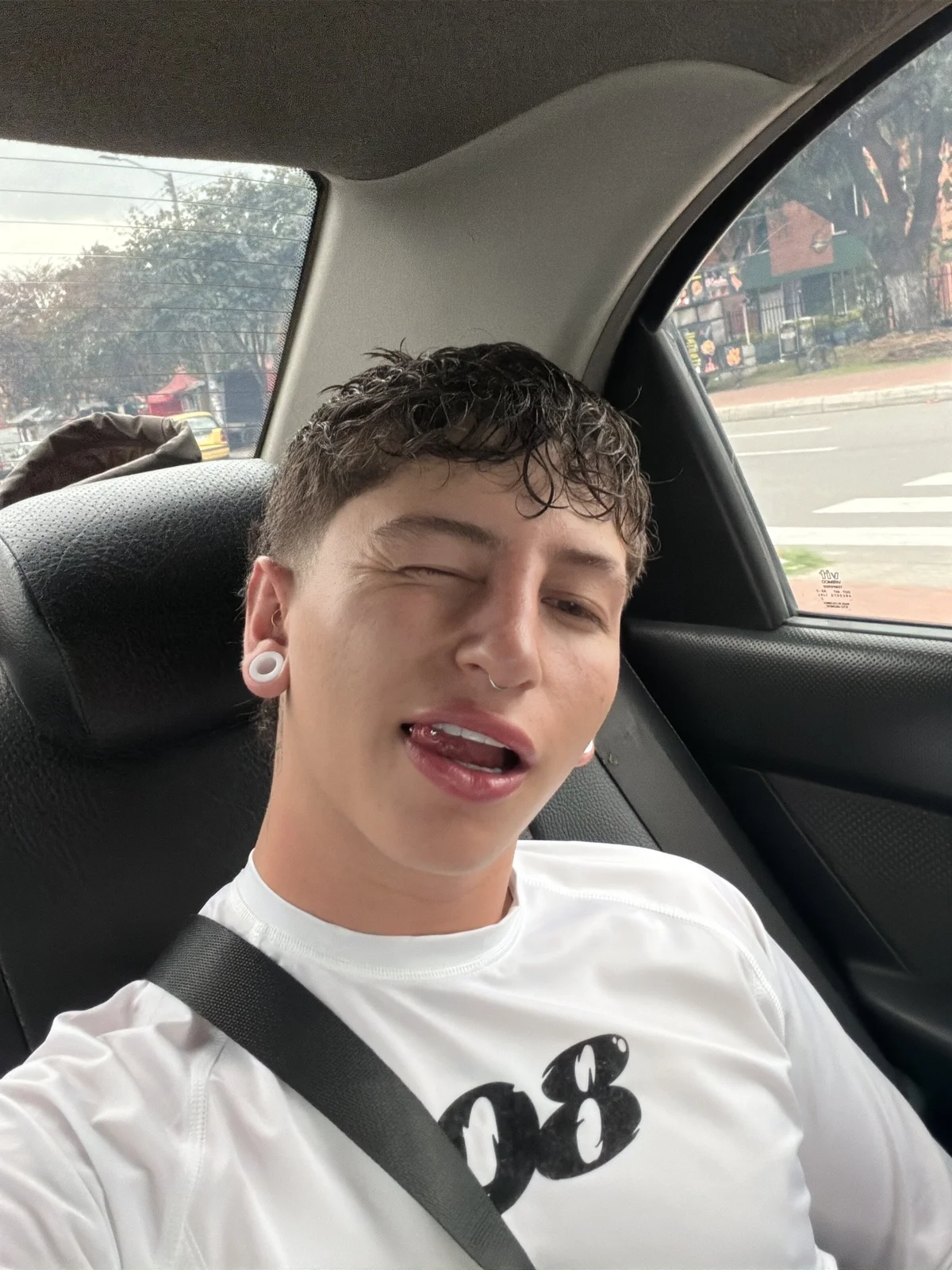 ARON_LUXX Právě oblíbené foto 7969