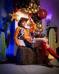 THERE'S A SNAKE IN MY BOOT de PRINCE_STEV  6 Imagens