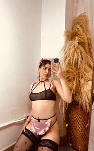 Abby_rosset MY SHOW OF MAID Pic 5