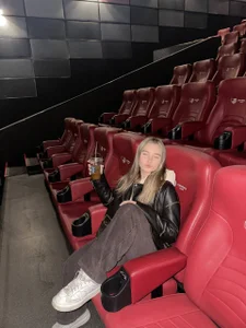 Public od SeveralDip  3 snímek