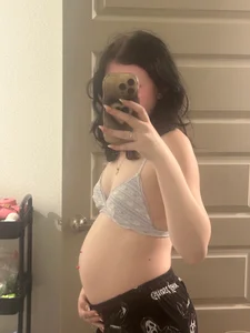 kaygbbmama: Public ( 2 фото)