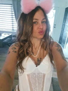 Couple_qc Public Gambar 5