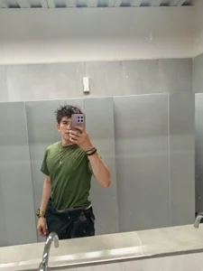 ADAM_CUMS IN THE BATHROOM Kuva 2