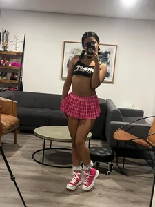 darly_ross I can be your naughty girl🖤 Pic 2