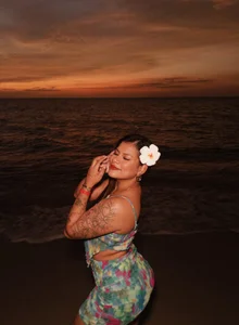 _mers 💚🌊 Pic 4