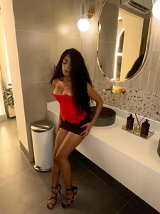 angelessmith1 Girls' night Pic