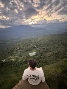 Liam_walk_: Public ( 6 фото)