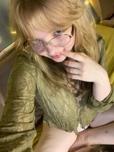 uwu_emmy Martha Poză