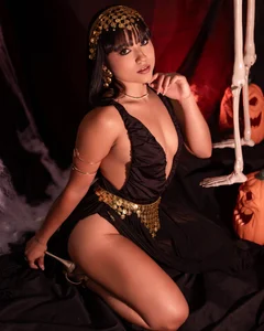 littlee_Sophi_ Halloween 🎃 2026 Pic 9