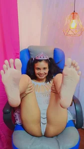 liz7skinny 😉🌸Who wants to see my most dangerous side?😉🌸 Foto 2