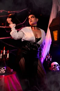 Kory_Monroe HAPPY HALLOWEEN 🎃💀💀 slika