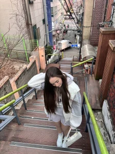 Marry_Stritteded In the Spotlight slika 3