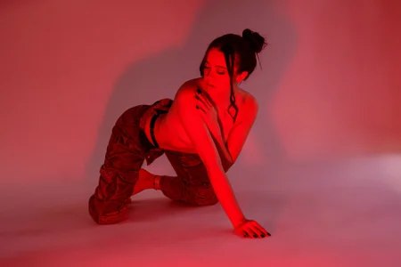 Alisson_Beckett Look at me like you already know what's coming 😈💦💫 Foto