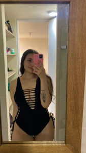 luci_martinez's XXX Nude Photo 4