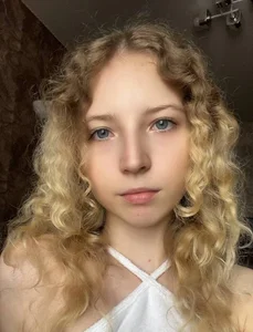 Cute__Couple_ Public slika