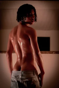 kleo_helenosbody Bild 2