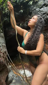 Nathcurly_ 💚🍸 Immagine  4