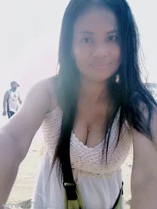 Fon_Bigboobs: Public ( 4 фото)