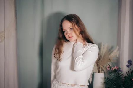 Yennefer__ Public صورة واحدة|Yennefer__ Public صورتان|Yennefer__ Public  6 صور|Yennefer__ Public  6 صورة