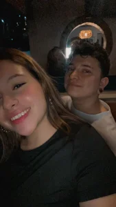 HayleyourslavePublic Bild 2