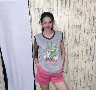 AvA_porn1's photo