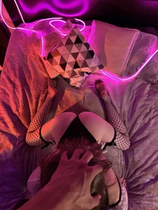 Pure_Lust's Romantic story Sex Photo 9