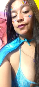 monick_hot I'm your bluebabygirl Foto 2