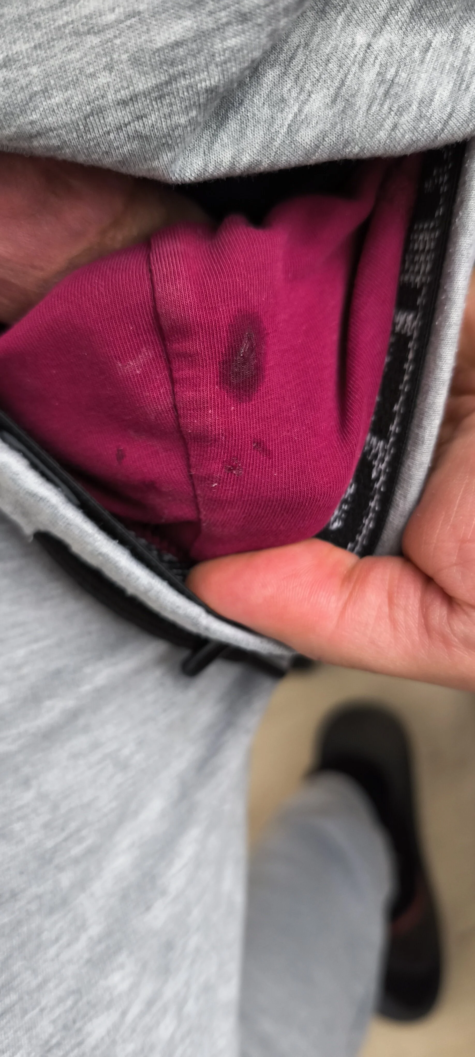 Public od Thick_Cut_Cock  snímek