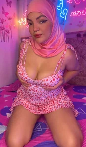 Dana-Alabi I have something to provoke you... but I better leave it to your imagination.😈 Εικόνα 5