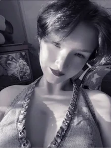 pure_anna18's XXX Nude Photo 1