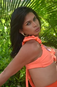 maria_camilacms pool! صورة واحدة|maria_camilacms pool! صورتان|maria_camilacms pool!  3 صور|maria_camilacms pool!  3 صورة