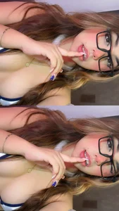 Issie_01 Public Pic 2