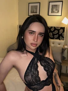 Sexysafarahhh: Public ( фото)