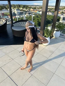 Public de HoneybeeDiamonds  2 photos