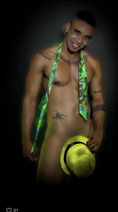 TROYWESLY- San patricio Pic