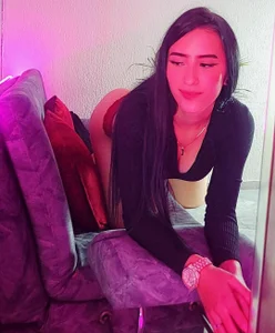 mei_sweetcat With little clothes for you Pic 3